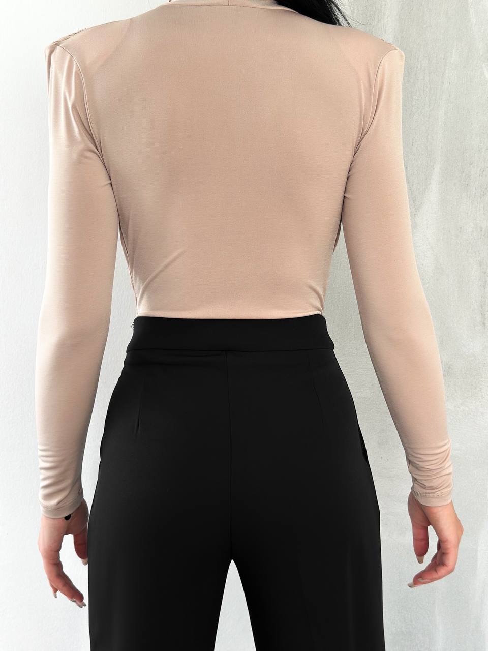 Sandy Kruvaze Vatkalı Bodysuit