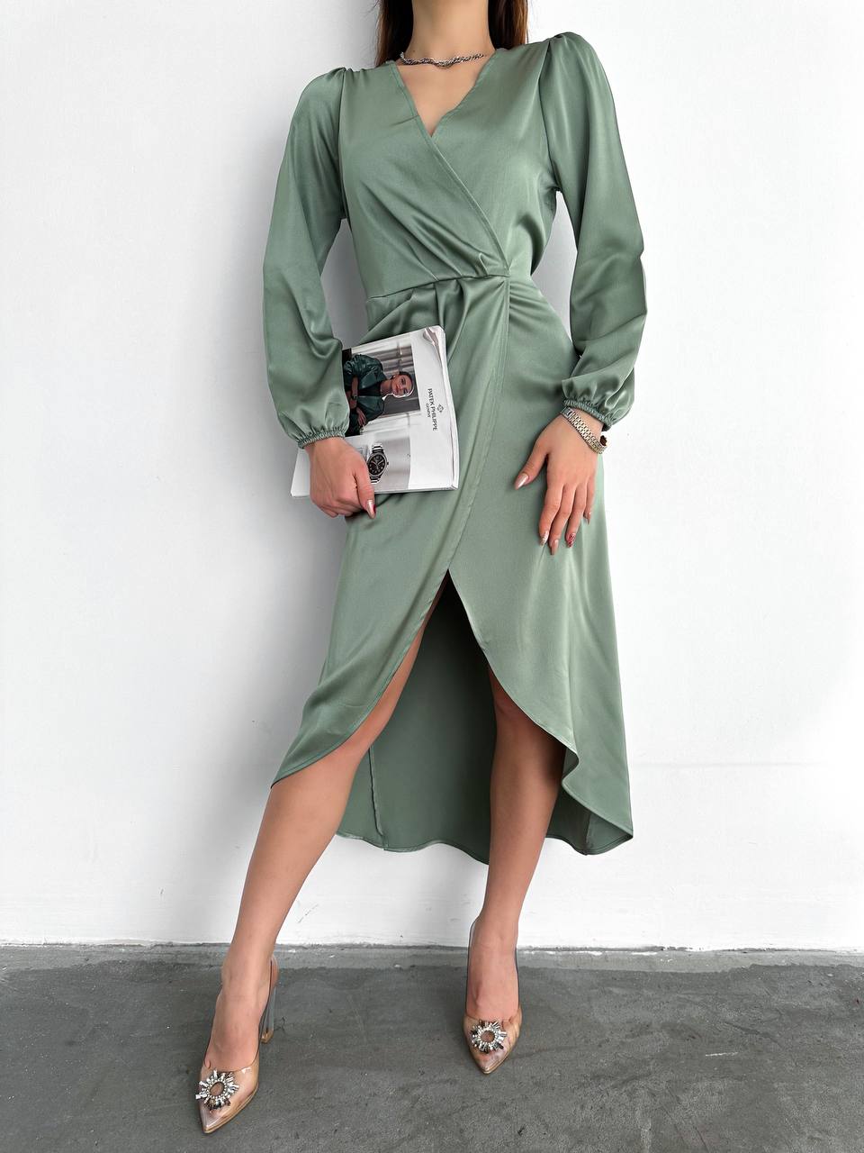Saten Beli Pileli Elbise