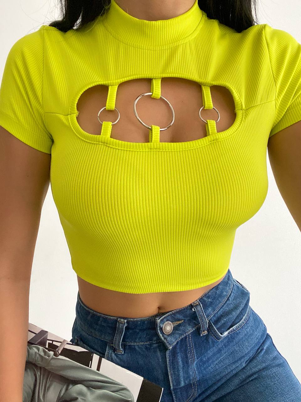Fitilli Kaşkorse Önü Halka Crop